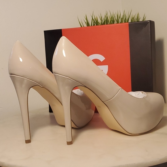 G by Guess - Picture 4 of 6